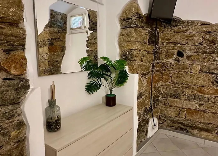 Revel Station To Cinque Terre Apartament *